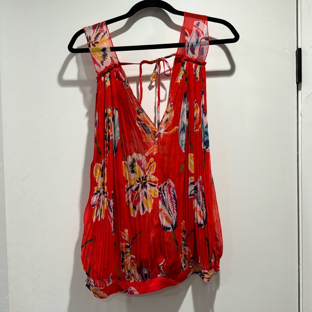 Free People Beautiful Orange Tropical print tank.